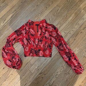 Guess Cropped Red Floral Puff Sleeve Blouse